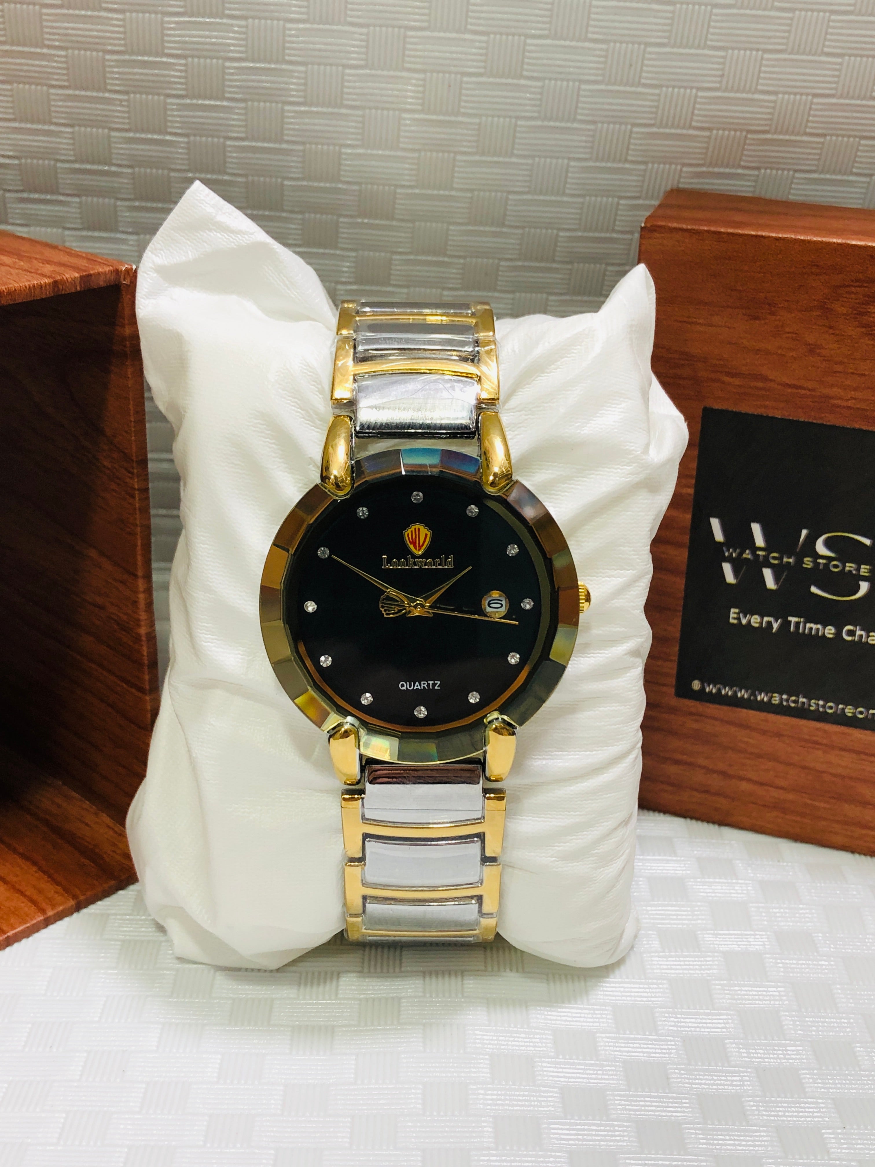 DIAMOND GLASS WATCH ORIGNAL