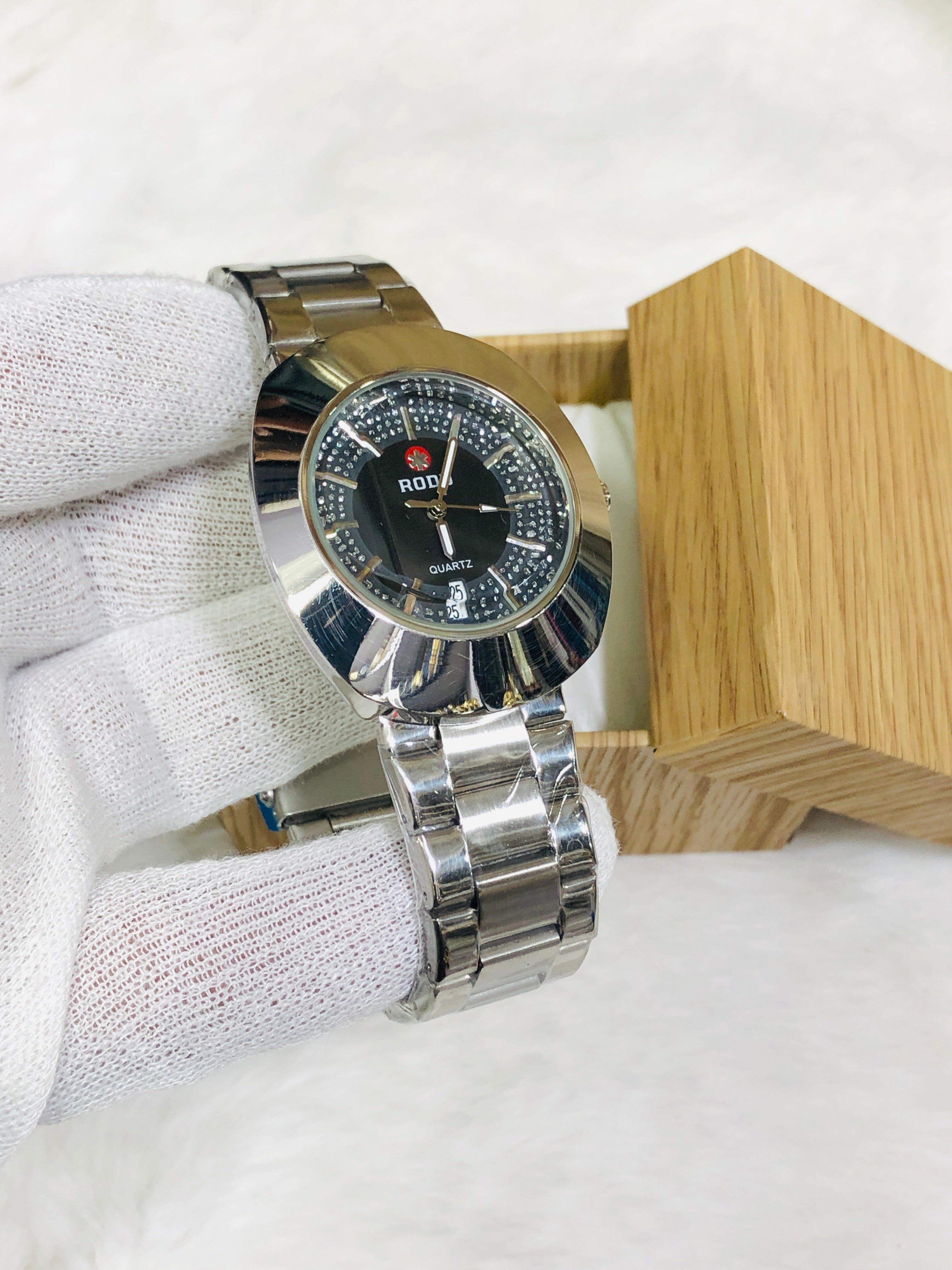 RADO EGG PREMIUM DIAMOND WATCH SILVER CASE BLACK DIAL