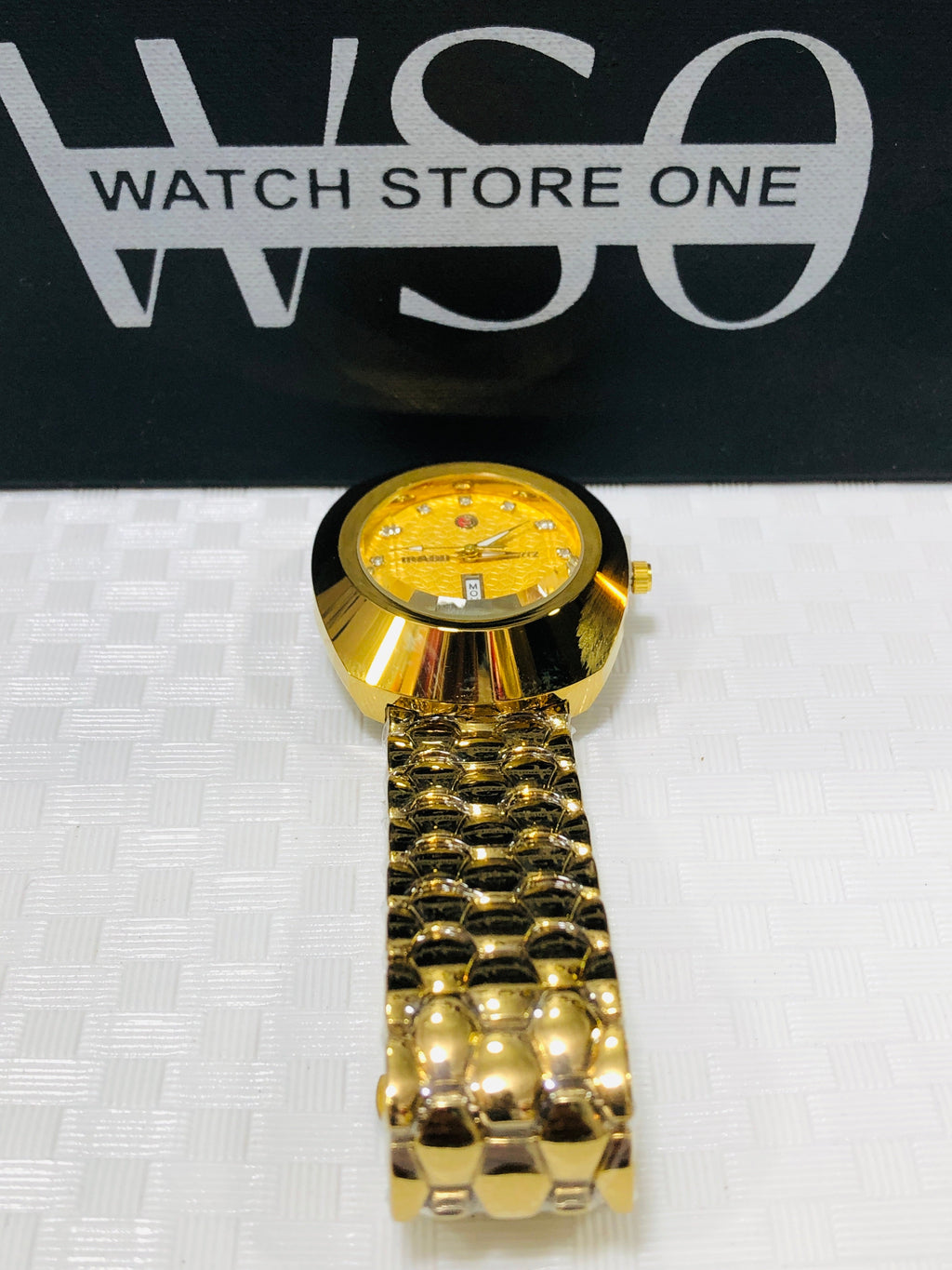 Rado Diastar 12 Stone - Article #369 - Golden - Golden Dial