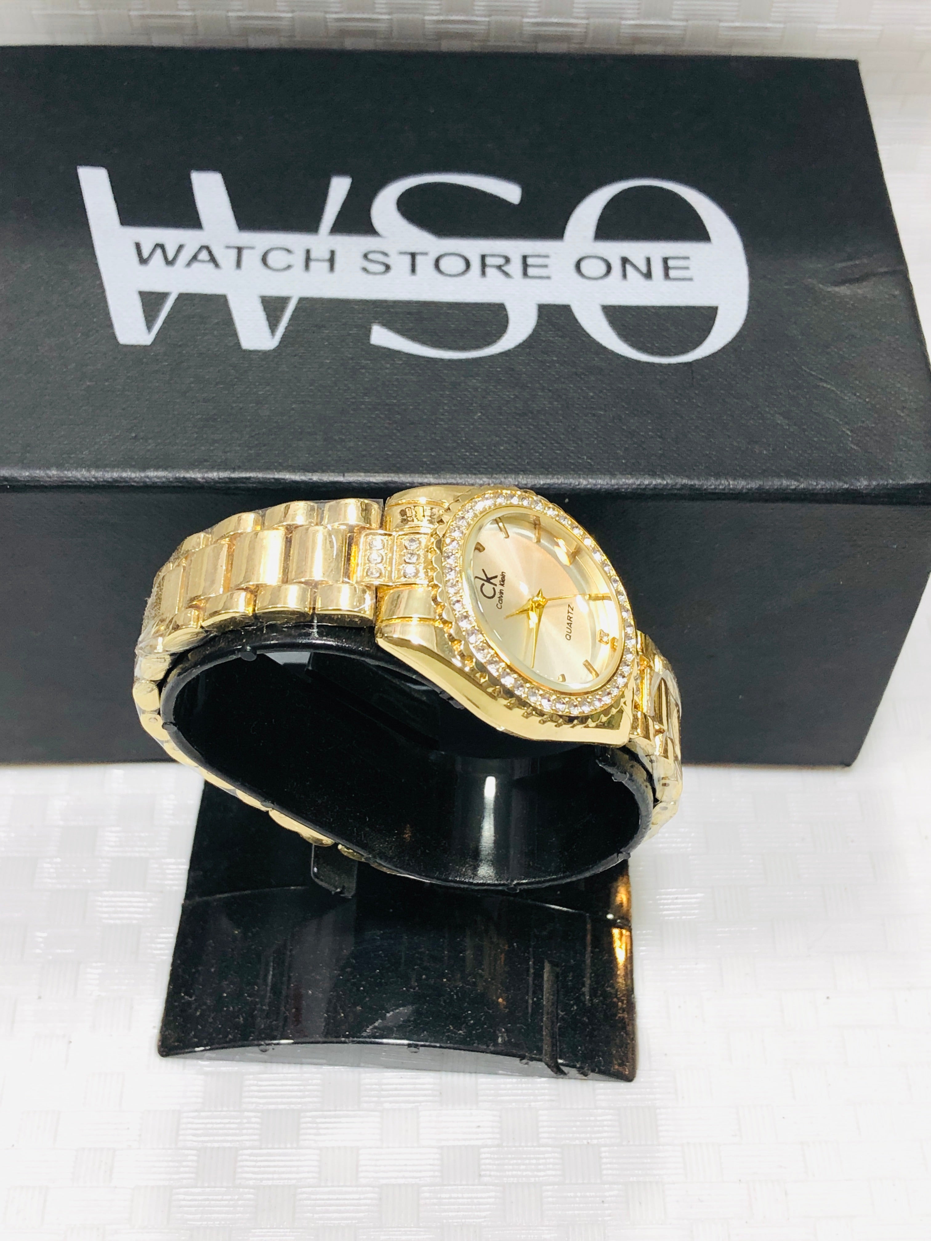 Rlx women watch Gold white